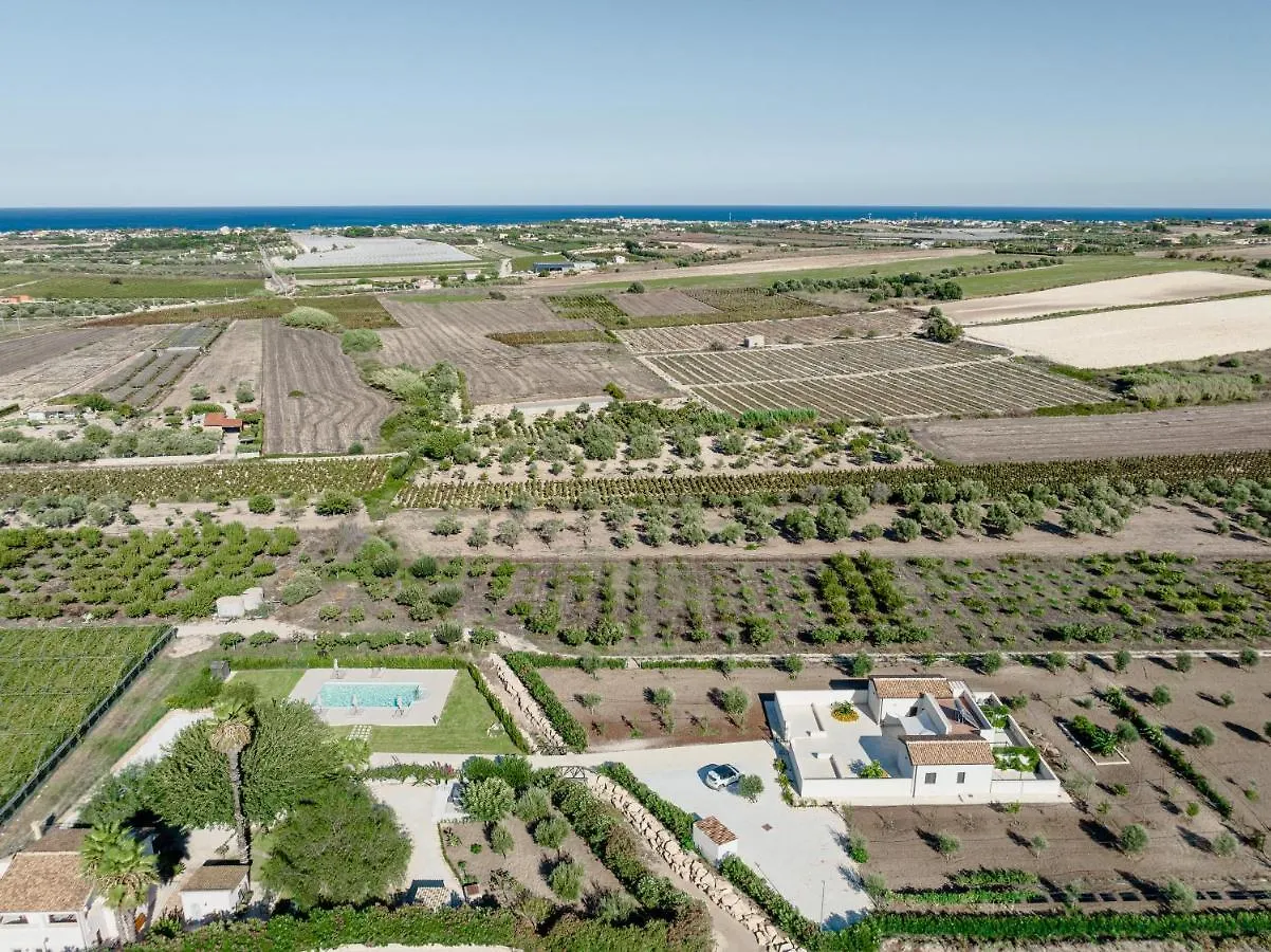 Country House Il Gelso E L'Ulivo Appartamento In Villa L'Ulivo Noto