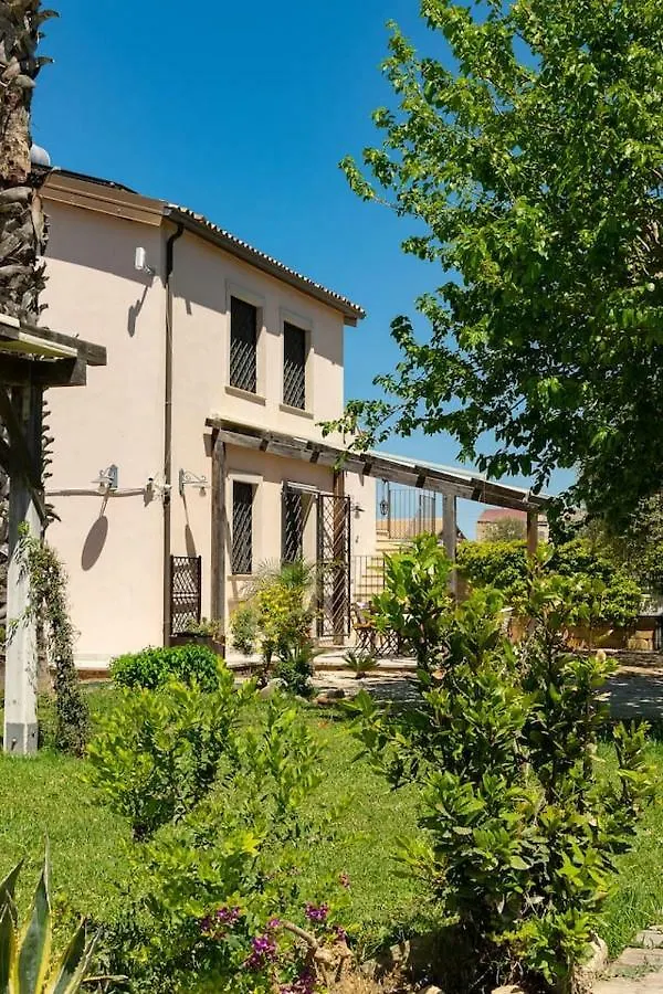 Country House Il Gelso E L'Ulivo Appartamento In Villa L'Ulivo Noto